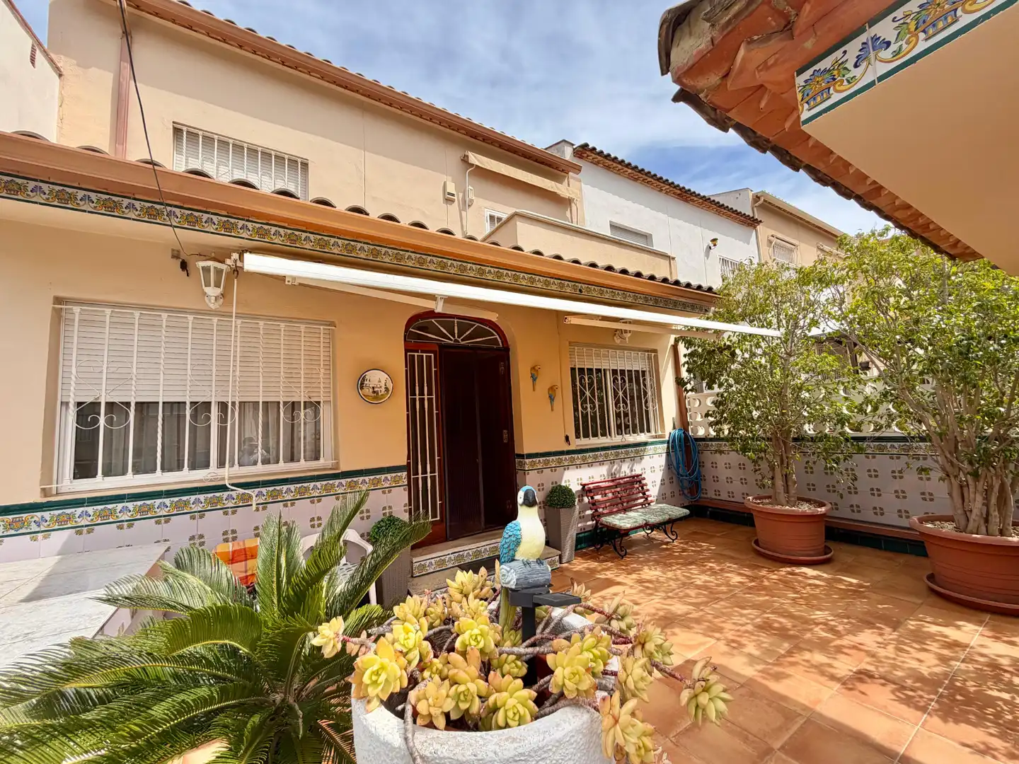 Exterior view of Houses for sale in Torrent  with Air Conditioner, Heating and Private garden
