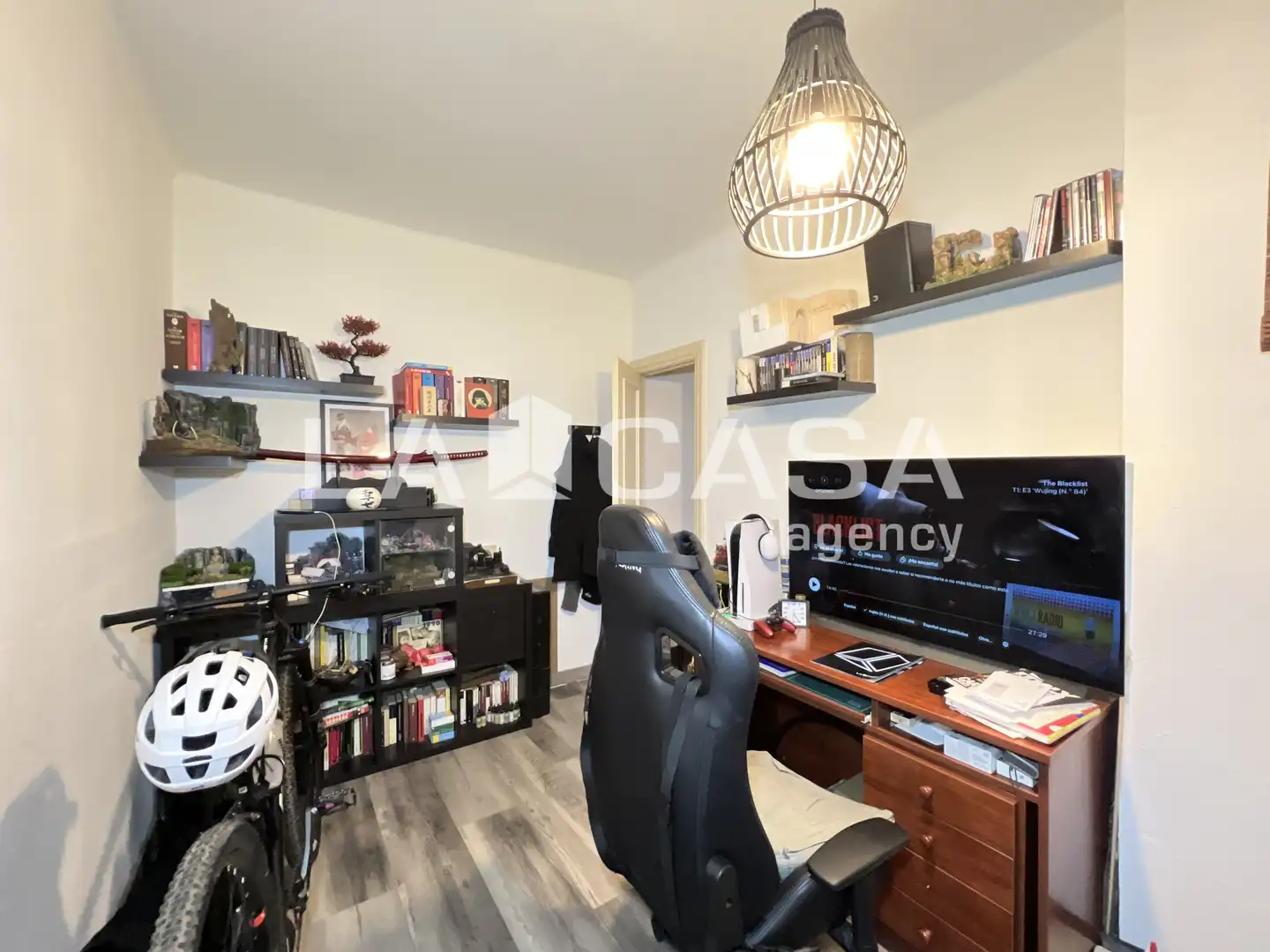 Piso en venta en Badalona con Balcón
