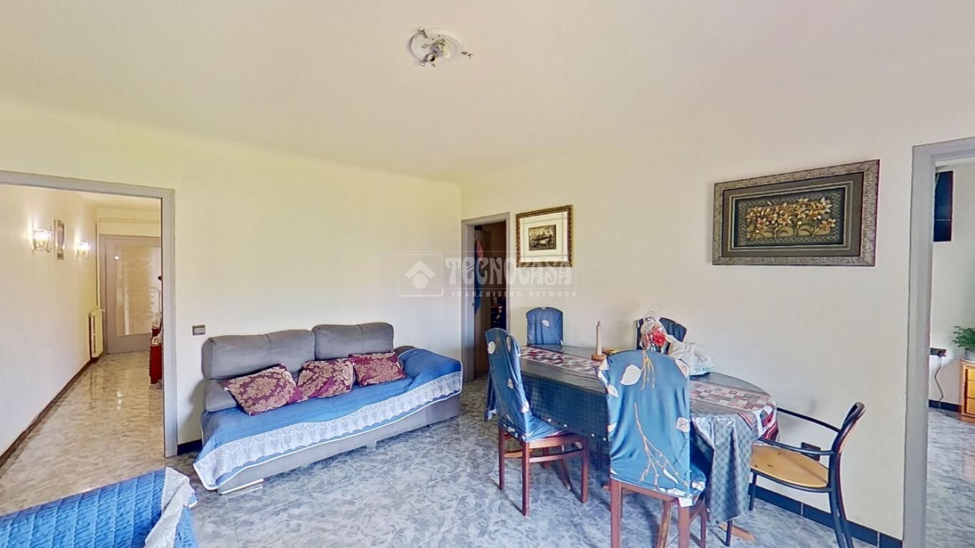 Sala d'estar de Pis en venda en Manresa amb Balcó