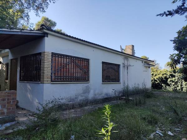 Casa-chalet en Venta en C/ Enric Prat de la Riba en Carme