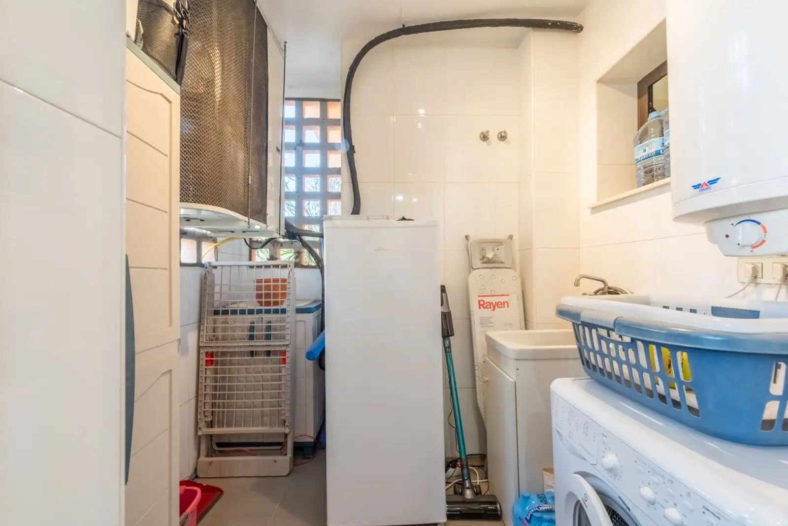 Apartament en venda en Estepona amb Terrassa, Traster i Moblat