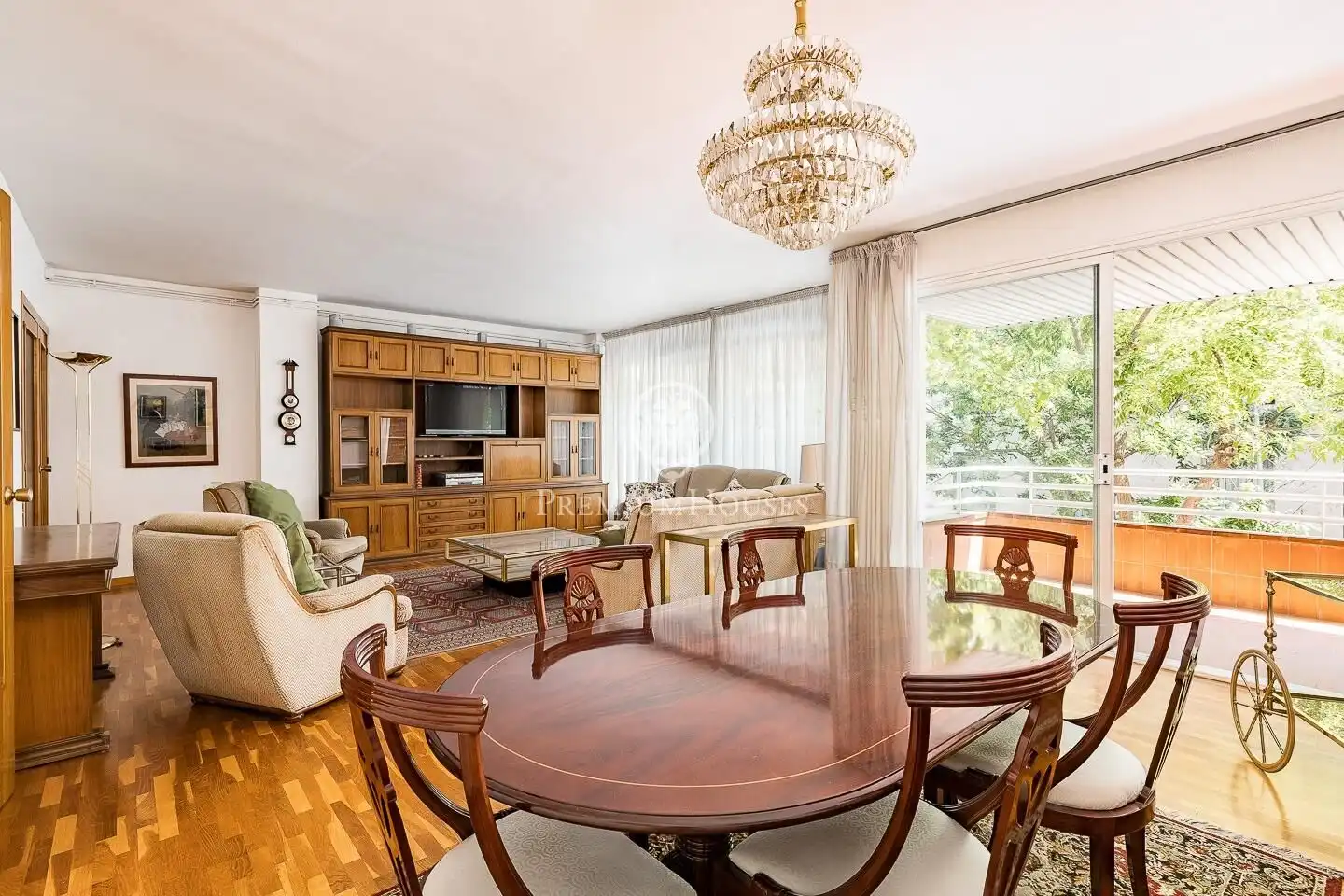 Comedor de Piso en venta en Barcelona con Calefacción y Terraza