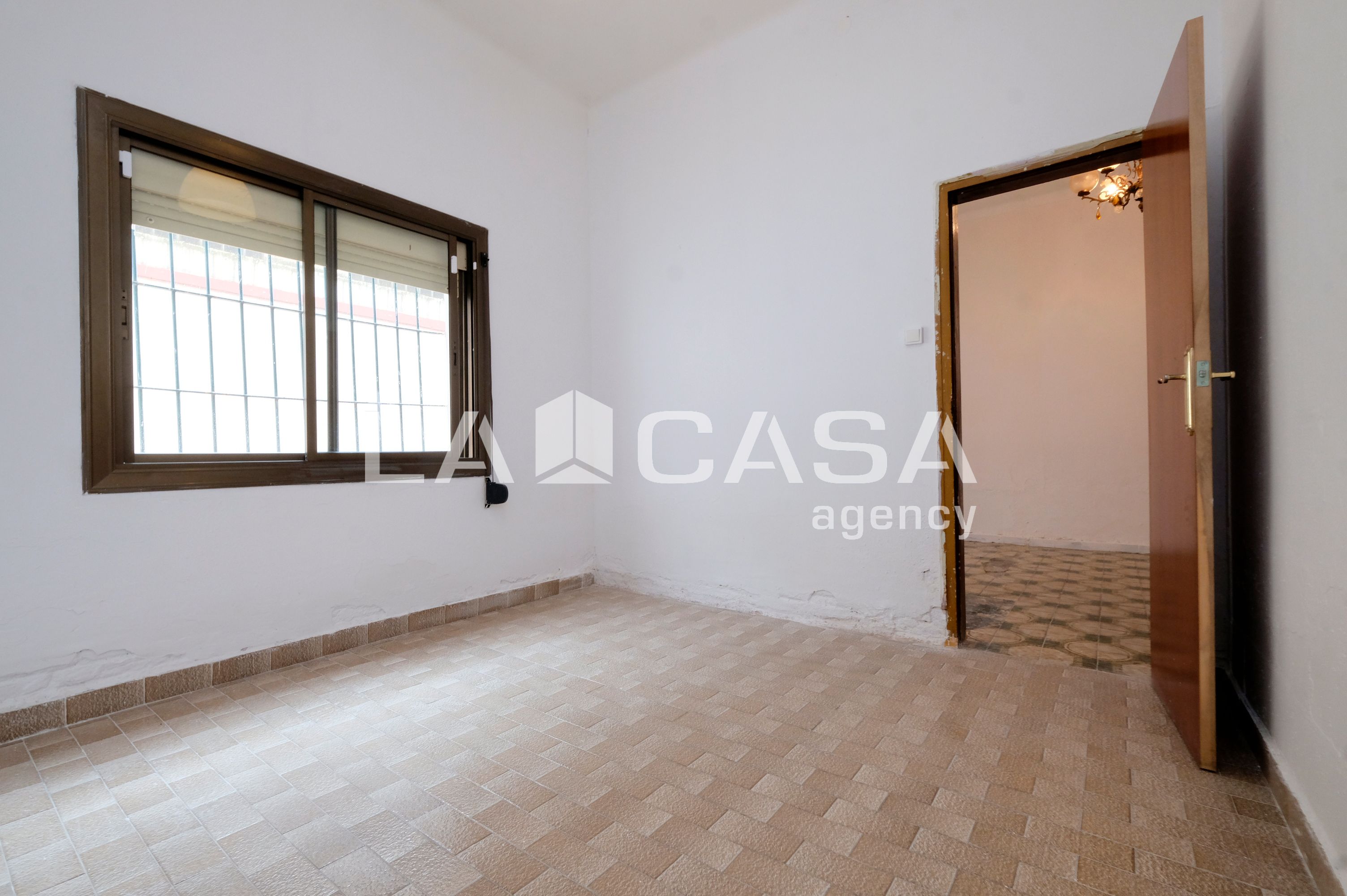 Flat for sale in  Barcelona Capital  with Terrace