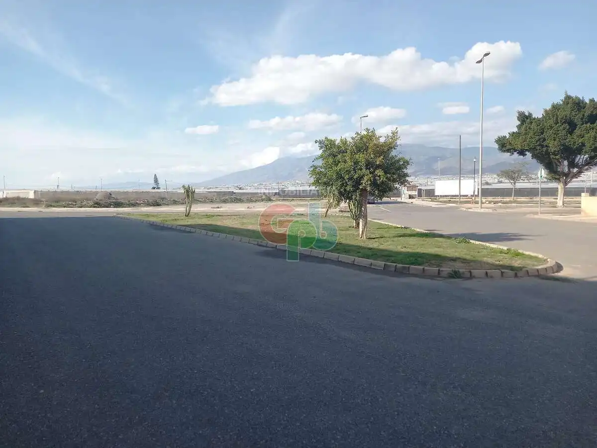 Dúplex en venta en Roquetas de Mar