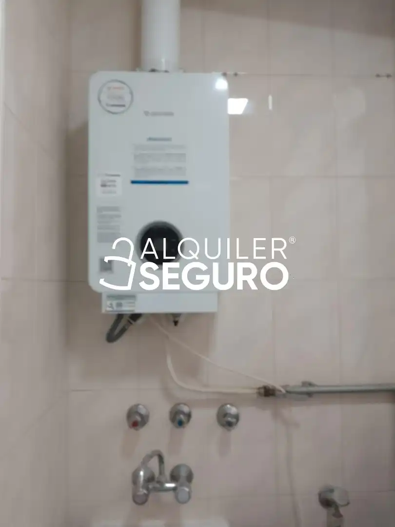 Pis amb ascensor de lloguer a diego hernandez, imagen 15