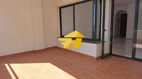 Photo 2 of Flat for rent in Calle Alcaparron, Cerrado de Calderón - Hacienda Paredes, Málaga Capital