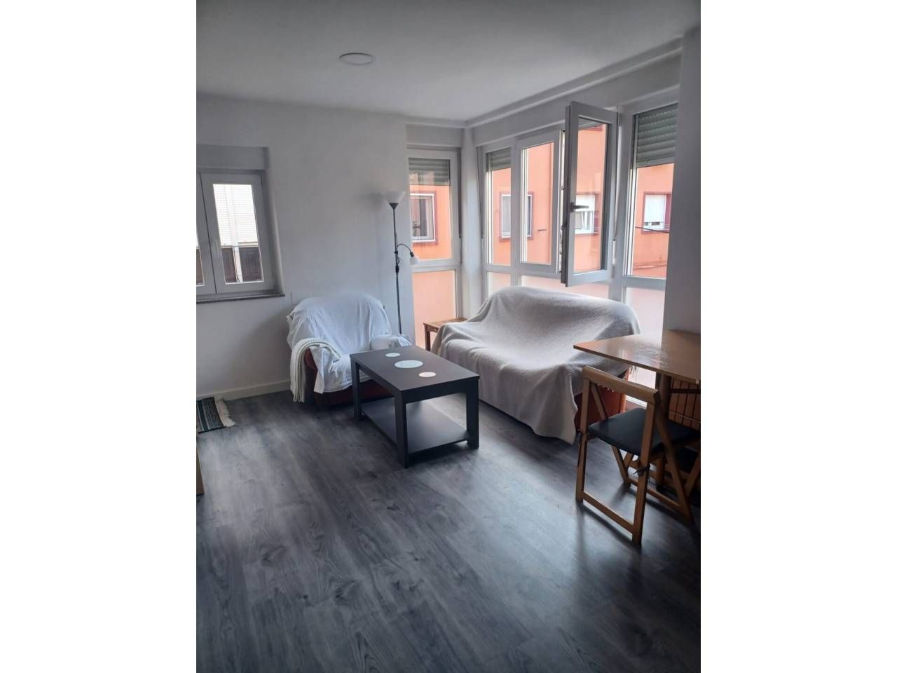 Living room of Flat for sale in San Andrés del Rabanedo  with Heating, Parquet flooring and Storage room