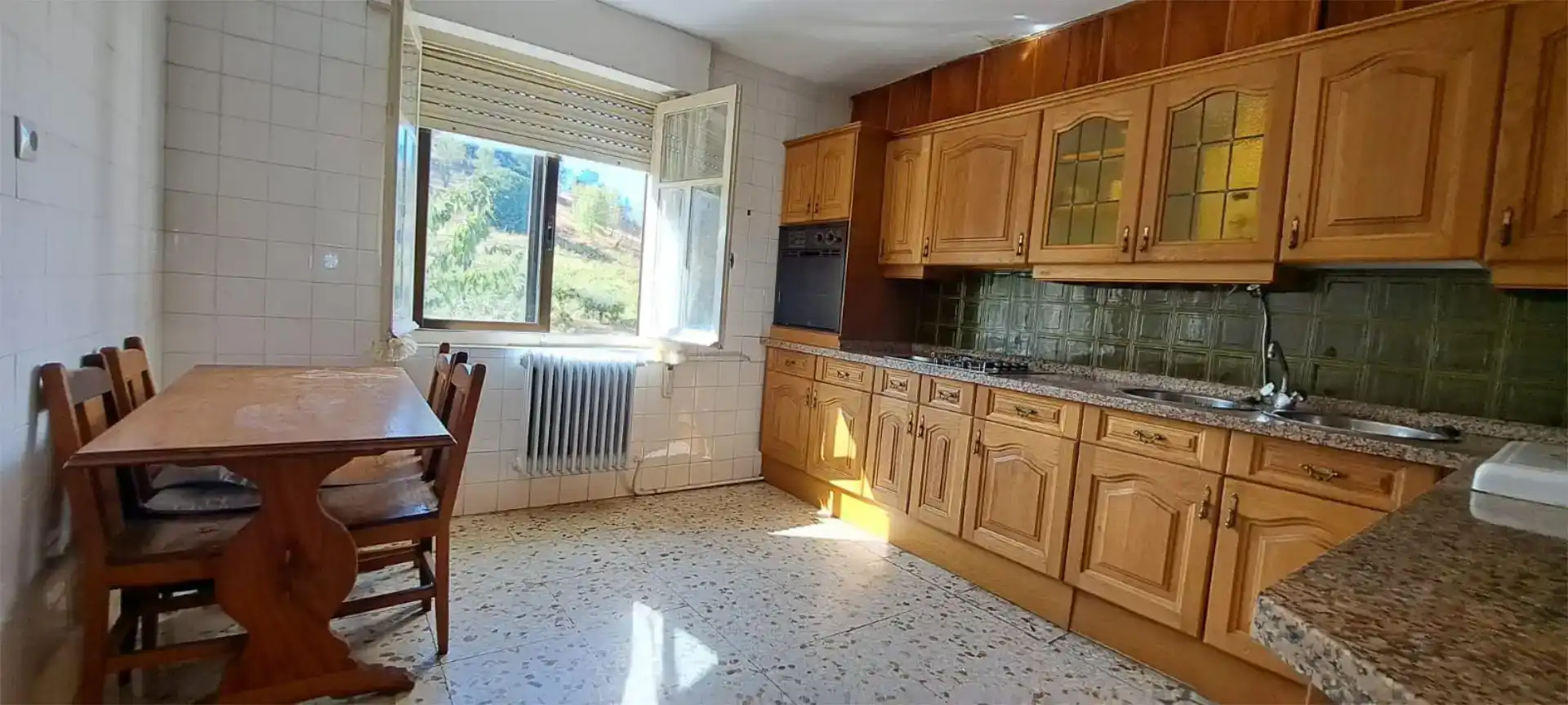 Cuina de Casa o xalet en venda en Área Rural Sur