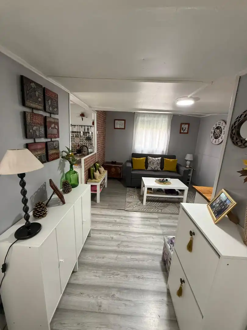 Casa o xalet en venda en Valdepiélago amb Terrassa, Traster i Moblat