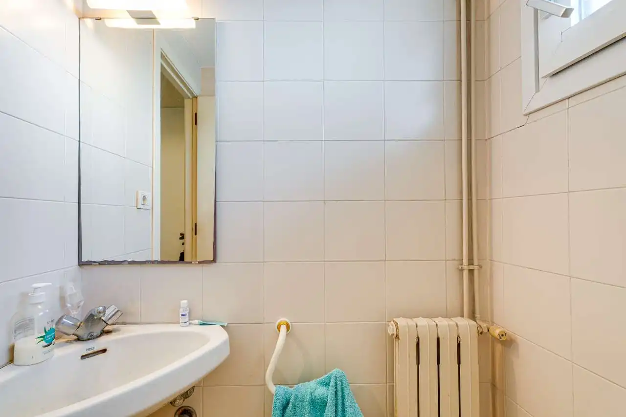 Bathroom of Detached homes for sale in Barcelona  with Air Conditioner, Heating and Terrace