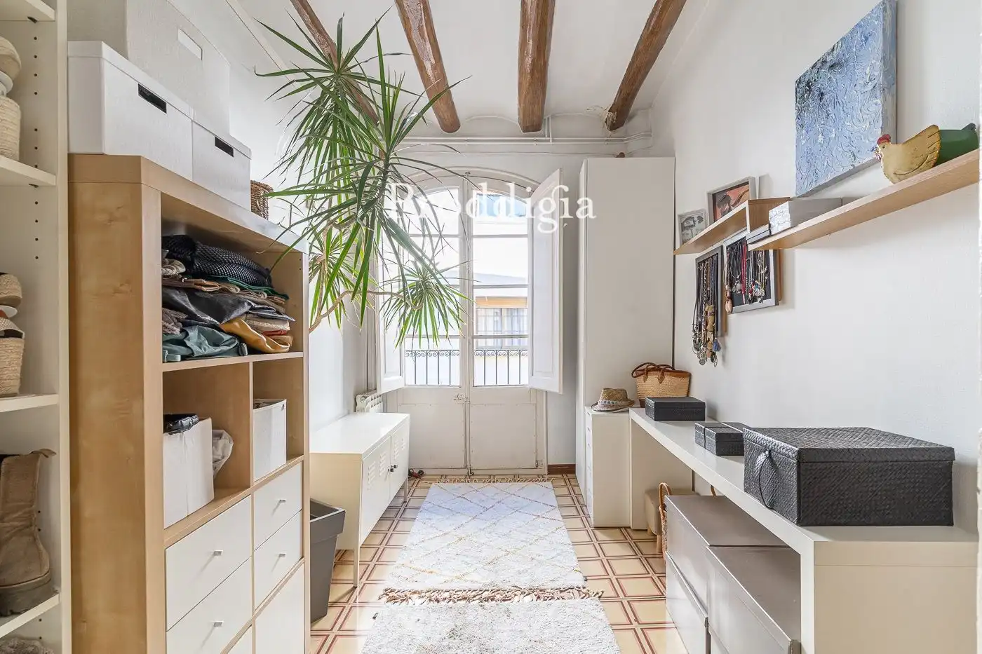 Exterior view of Detached homes for sale in Sant Cugat del Vallès  with Air Conditioner, Heating and Terrace