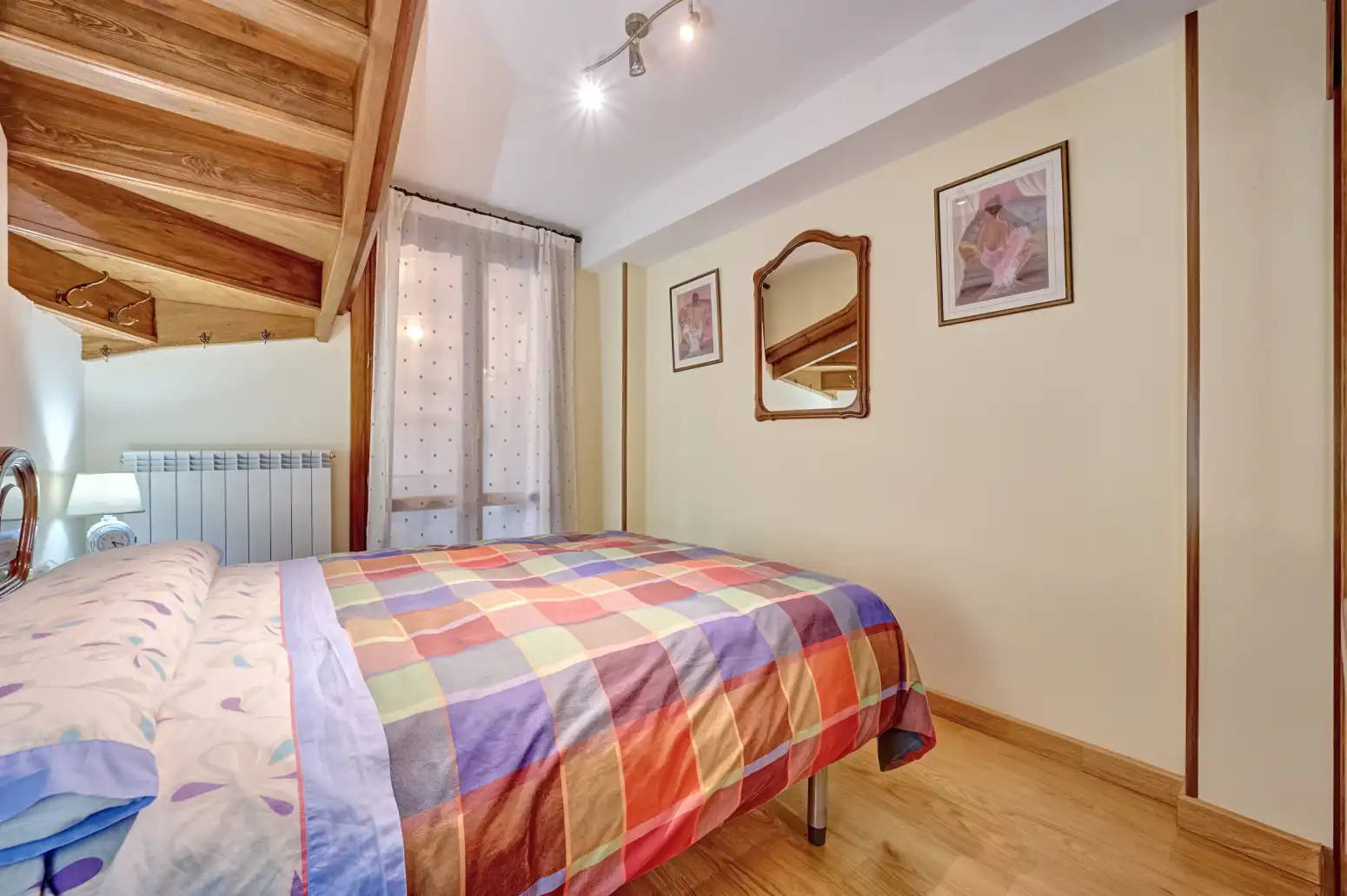 Bedroom of Flat for sale in Garde  with Heating and Terrace