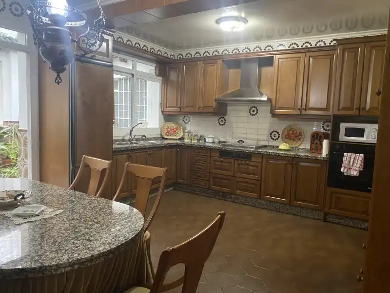 Cocina de Piso en venta en Lucena con Balcón y Internet
