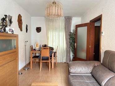 Flat with balcony for sale in Cerdanyola