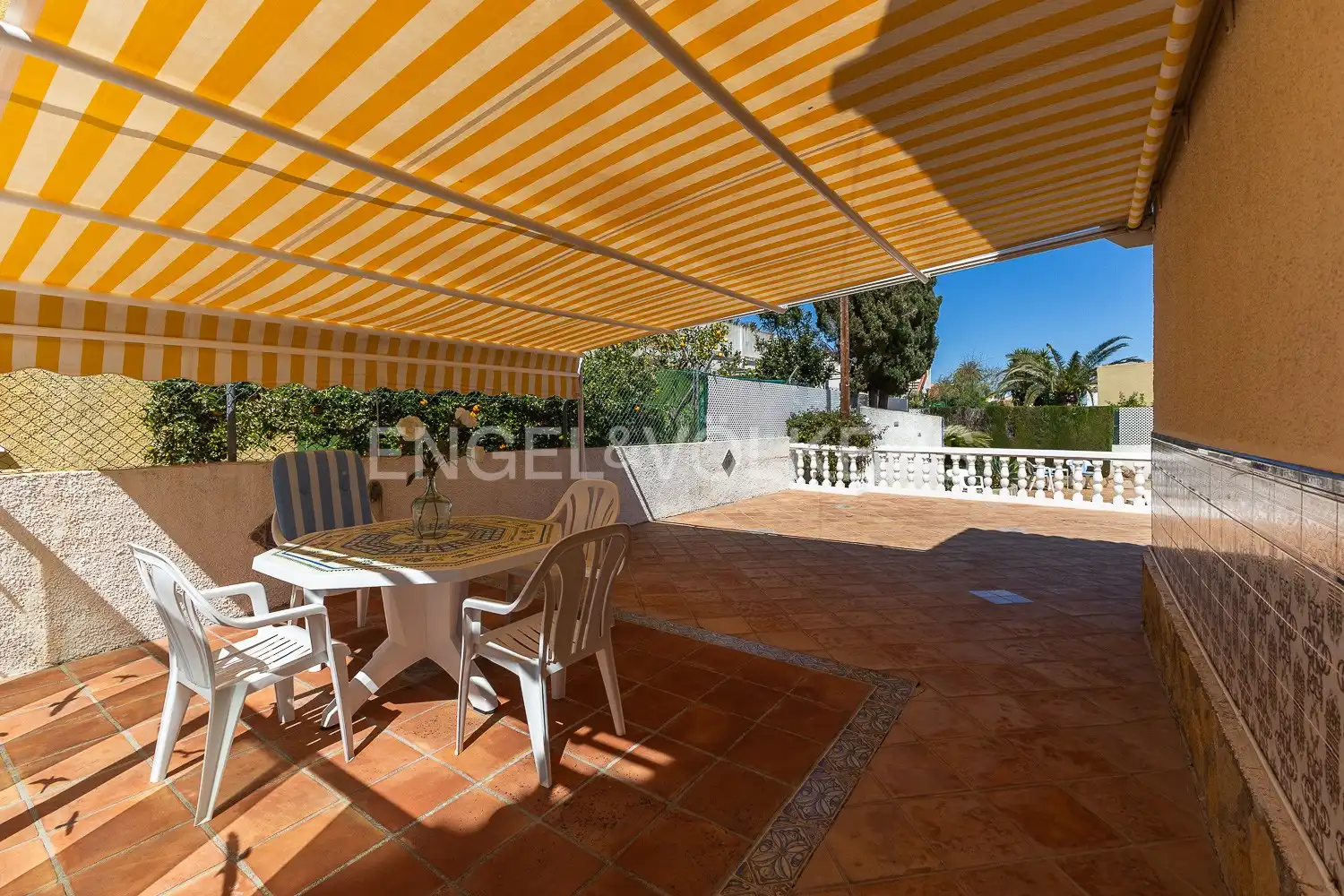 Terraza de Finca rústica en venta en Els Poblets con Aire acondicionado, Calefacción y Jardín privado