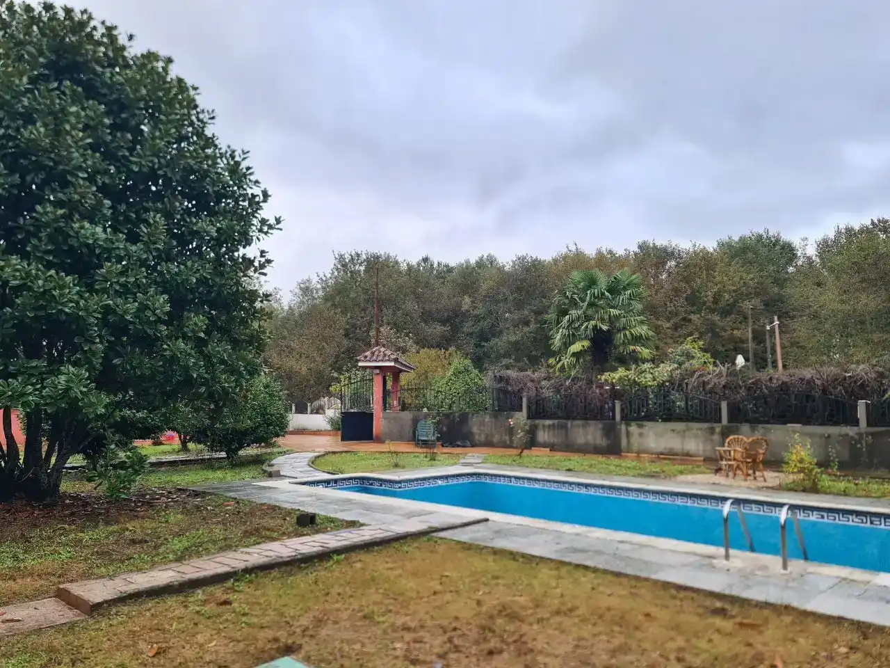 Piscina de Casa o xalet en venda en Mondariz amb Piscina