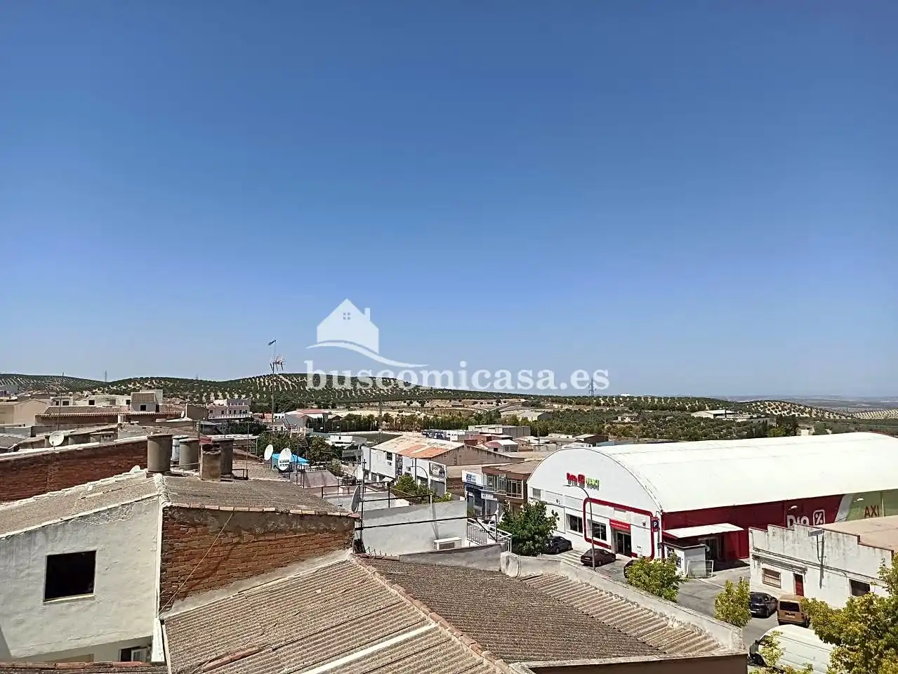 Dachboden zum Verkauf in Torredelcampo mit Klimaanlage, Terrasse und Abstellraum