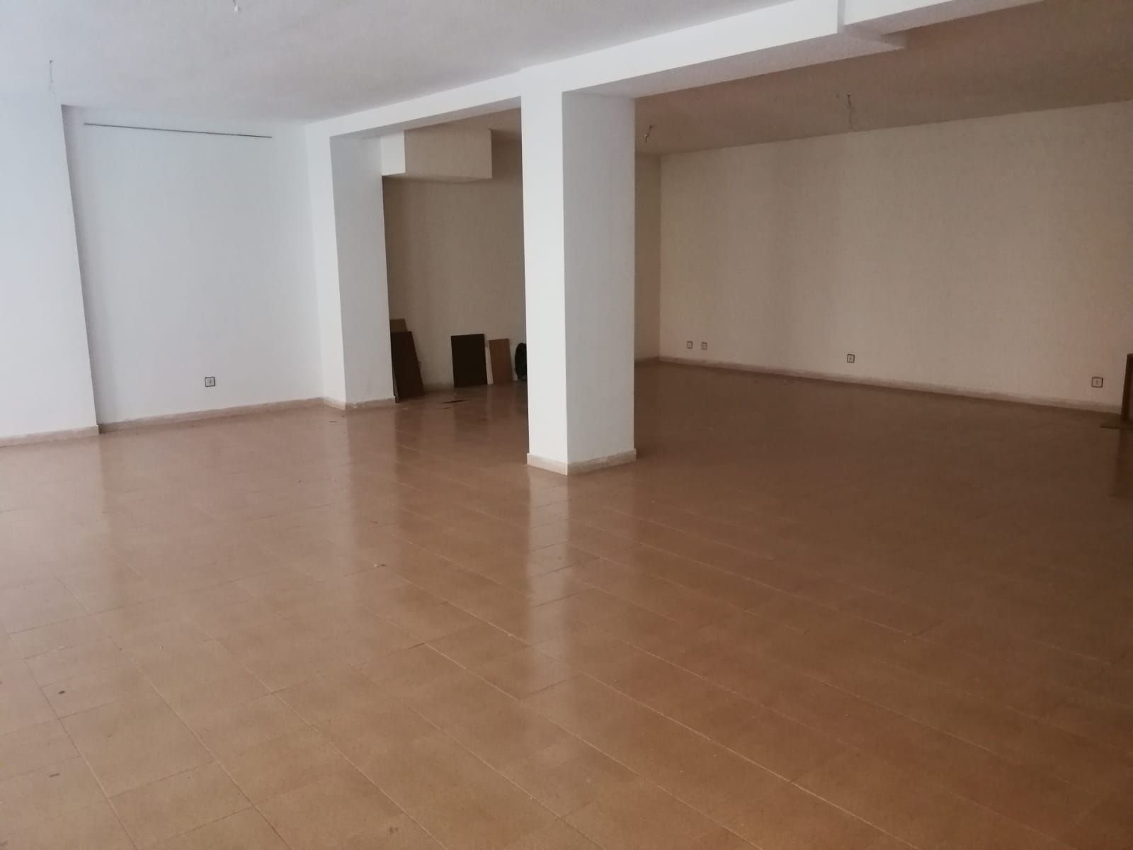 Oficina de lloguer a Ronda de Puerta Nueva, 2, Barrios Bajos - La Horta