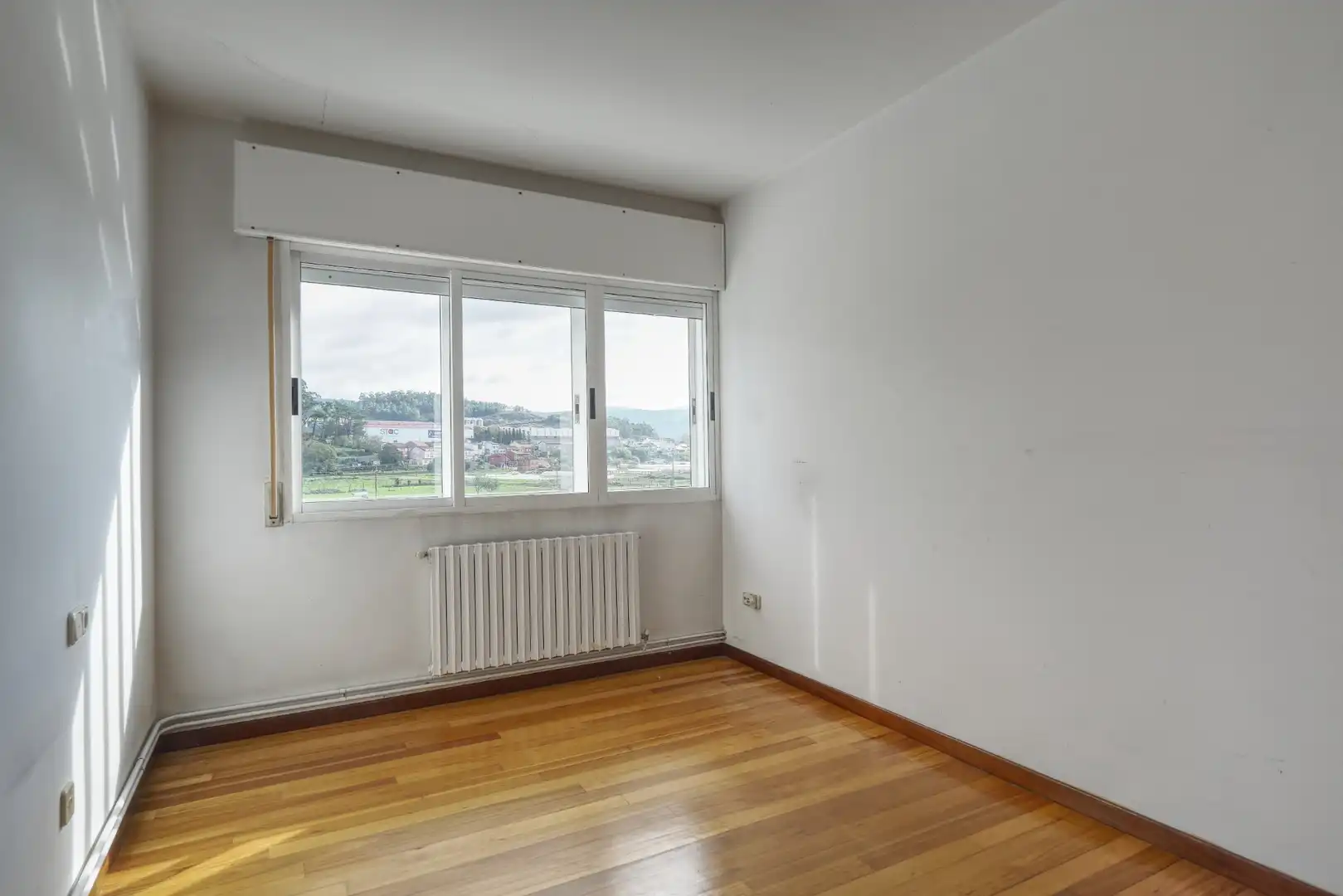 Habitación de Edificio en venta en Padrón