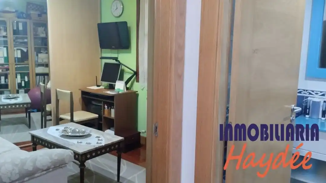 Piso con terraza en venta en Sor Natividad Homedes Kalea, imagen 37