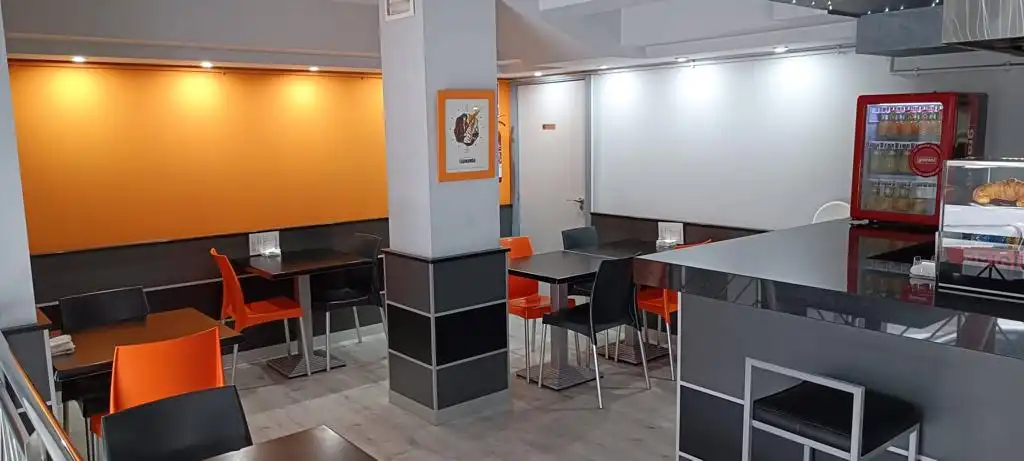 Local comercial en traspaso en Font Verda, imagen 6