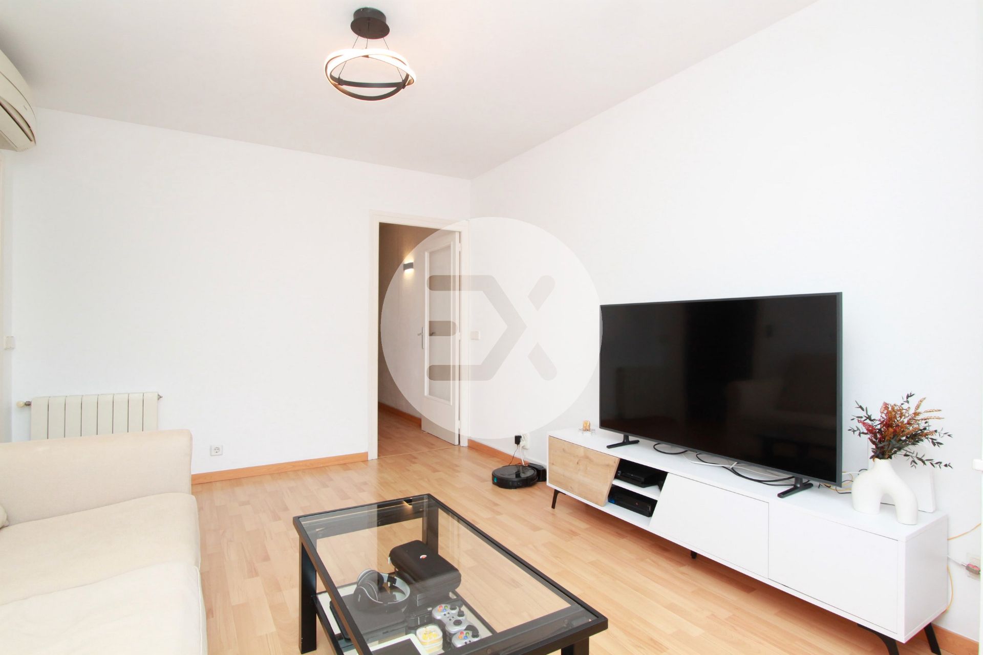 Sala d'estar de Pis en venda en Castelldefels amb Aire condicionat, Calefacció i Parquet