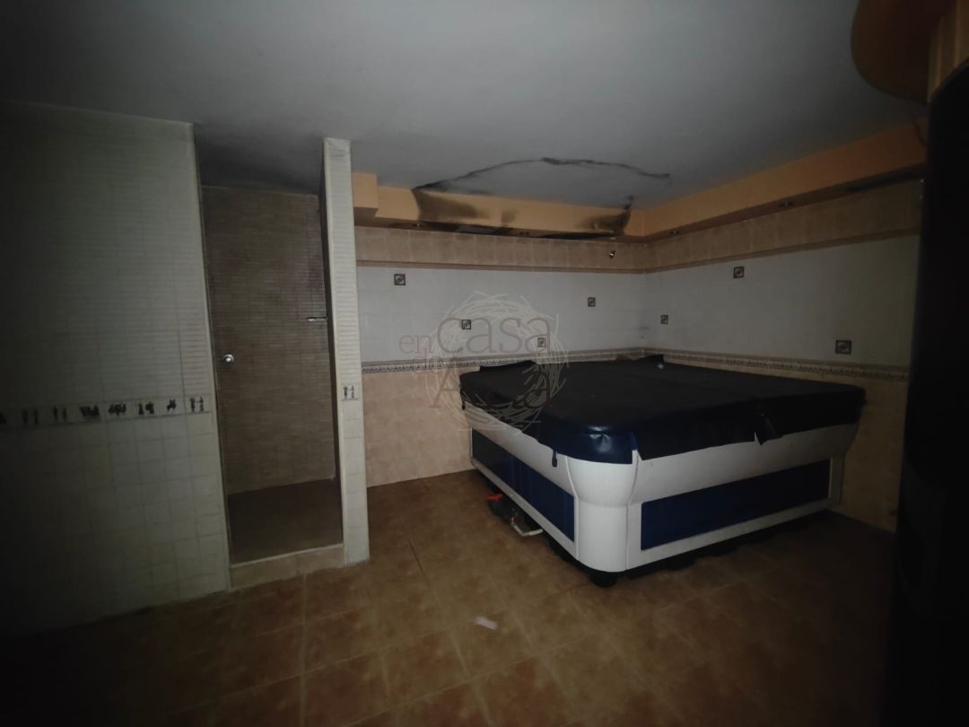 House or chalet for sale in Mungia  with Air Conditioner, Heating and Private garden