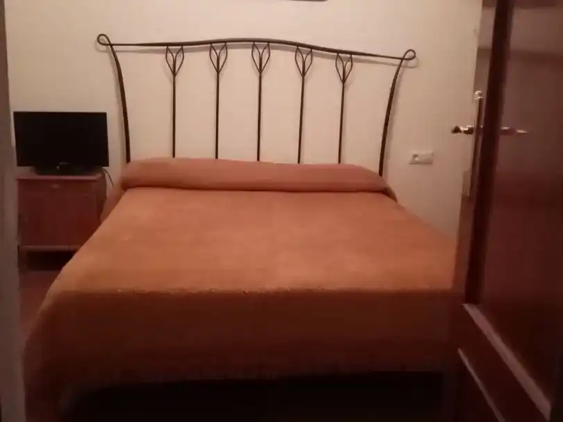 Dormitori de Casa adosada en venda en Palomas amb Traster i Moblat