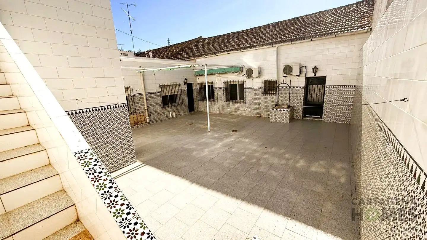 Terrassa de Casa adosada en venda en Cartagena amb Aire condicionat