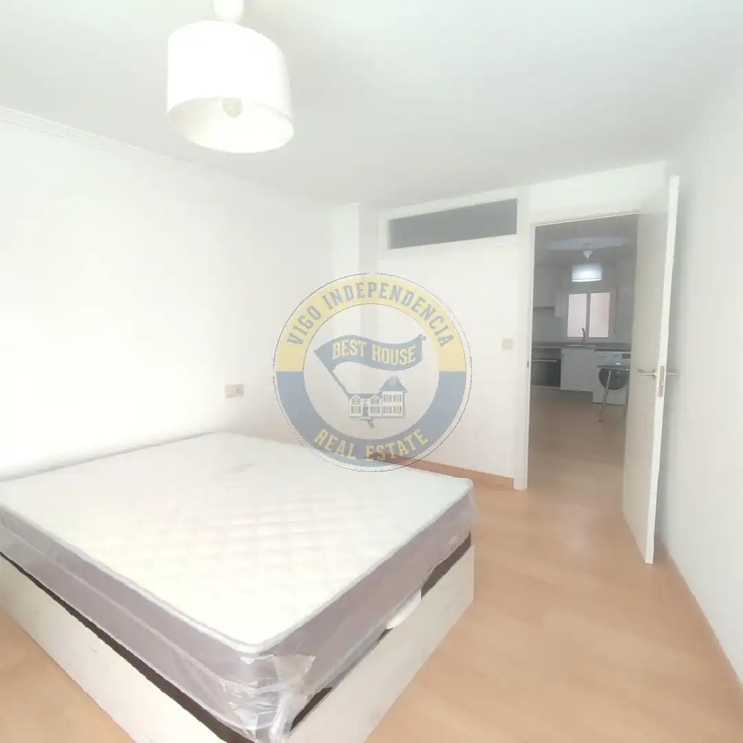 Dormitori de Apartament en venda en Vigo 