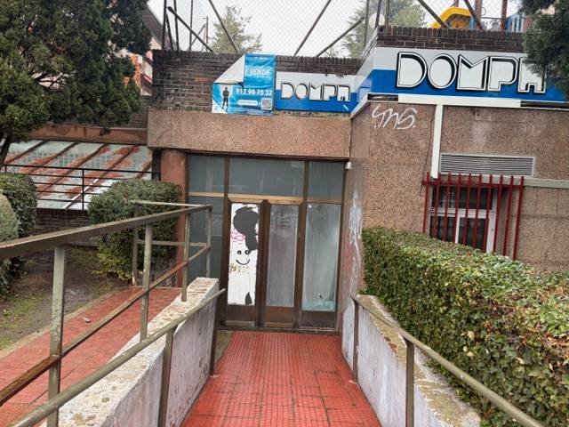 Local comercial en Venta en Calle de Yucatán en Yucatán - Las Cornisas