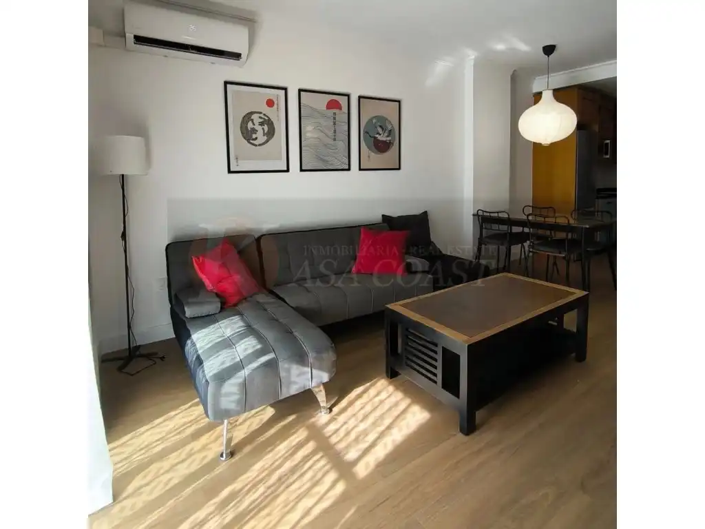 Sala de estar de Dúplex en venta en Fuengirola con Aire acondicionado, Amueblado y Balcón