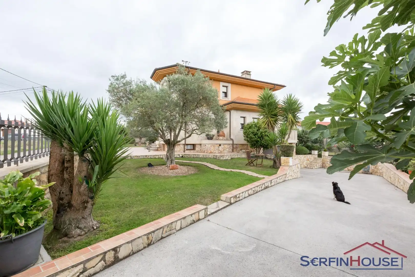 Vista exterior de Casa o chalet en venta en Meruelo con Calefacción, Jardín privado y Terraza