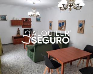 Sala d'estar de Pis de lloguer en Alcalá de Guadaira amb Terrassa