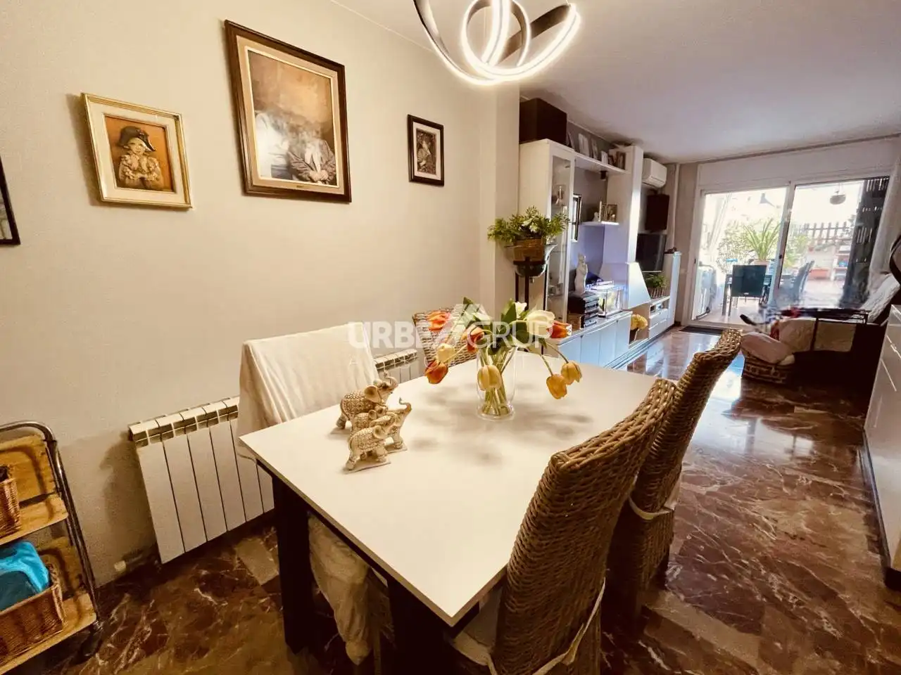 Esszimmer von Wohnung zum Verkauf in Terrassa mit Klimaanlage, Heizung und Privatgarten