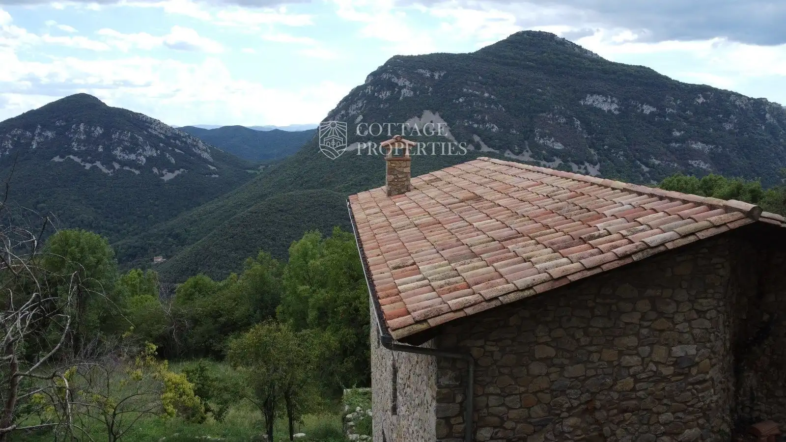Terrassa de Finca rústica en venda en Montagut i Oix