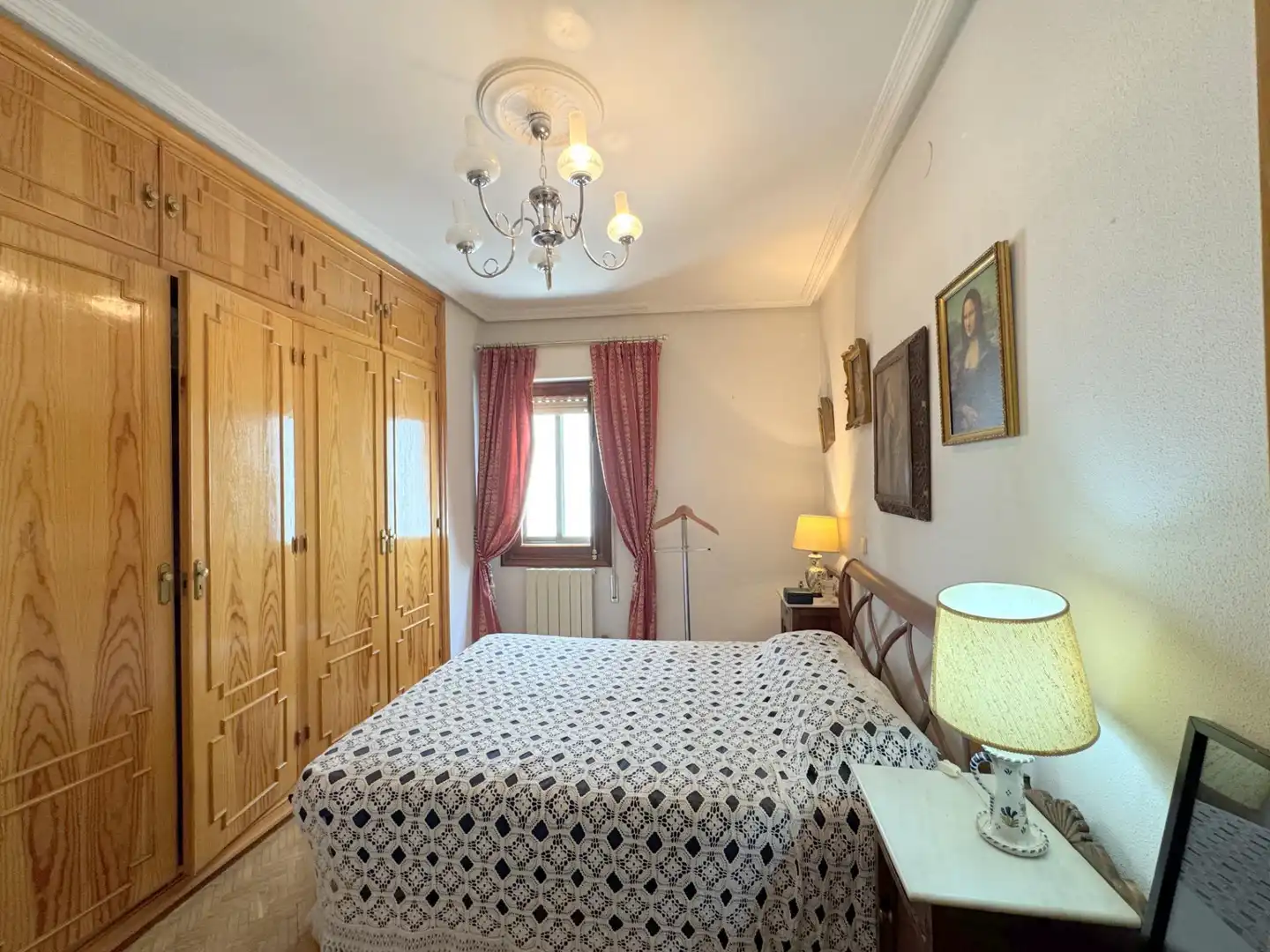 Bedroom of Houses for sale in Candeleda, Ávila