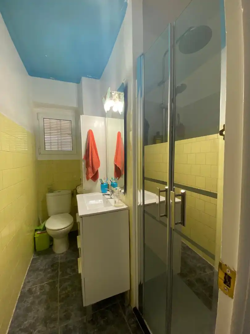 Baño de Piso en venta en Gandia con Aire acondicionado, Amueblado y Horno