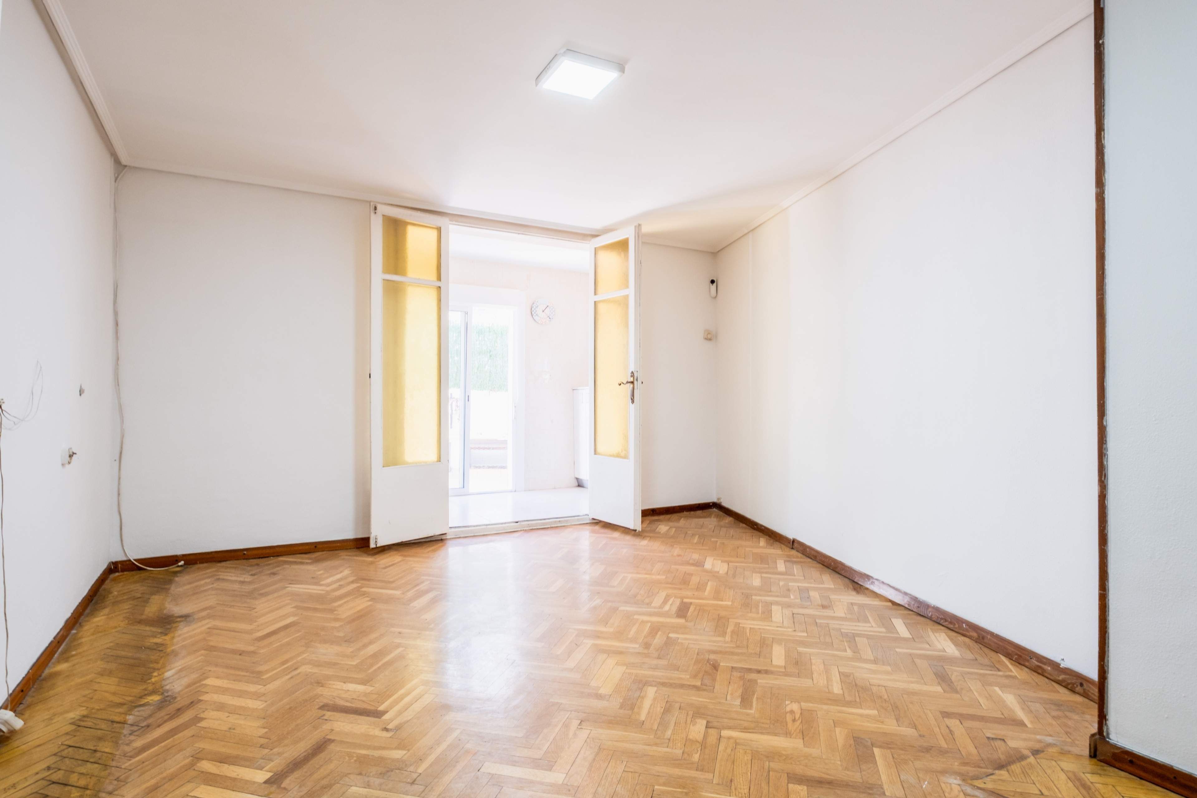 Habitación de Piso en venta en  Zaragoza Capital con Calefacción, Parquet y Terraza