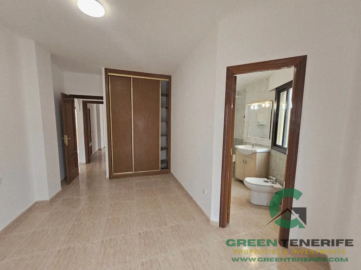 Habitación de Piso en venta en Adeje con Trastero y Balcón
