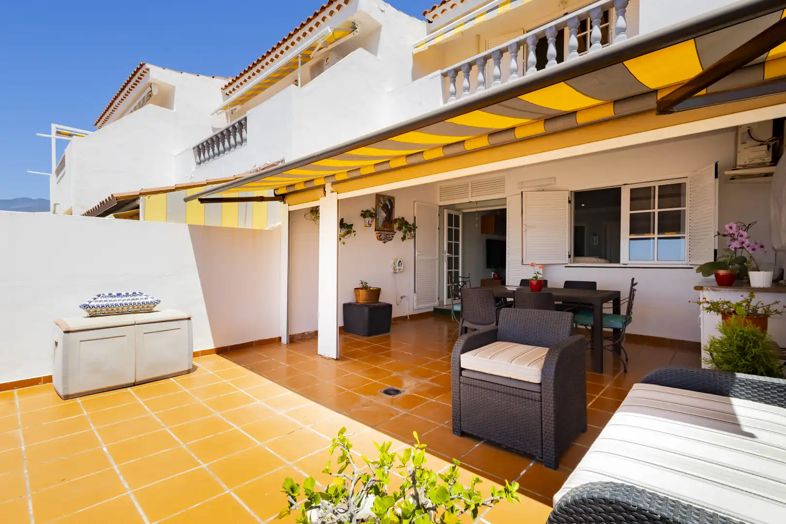 Terraza de Casa adosada en venta en El Rosario con Aire acondicionado, Jardín privado y Terraza