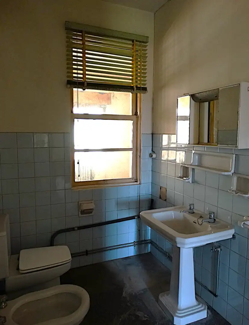 Bathroom of Houses for sale in O Valadouro    with Terrace