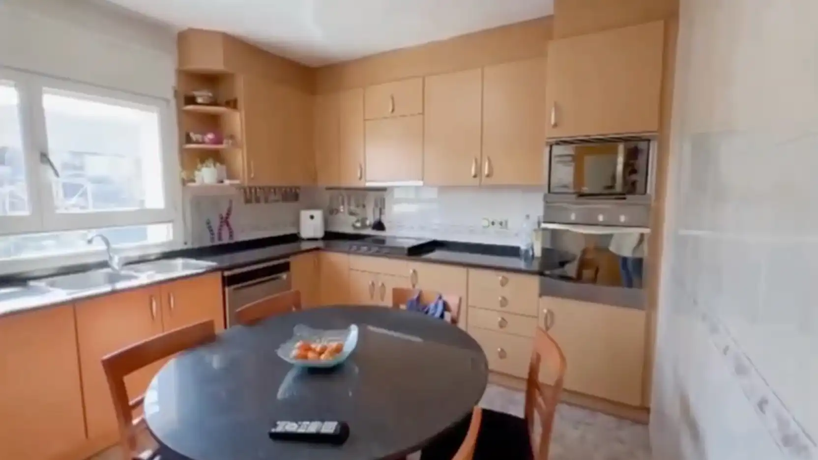 Cuina de Casa o xalet en venda en Gurb amb Calefacció, Terrassa i Traster