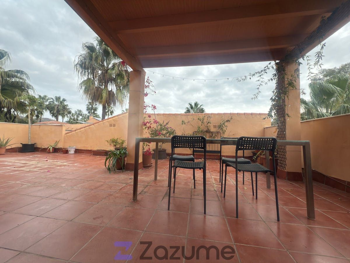 Terrassa de Pis de lloguer en Marbella amb Parquet, Terrassa i Piscina