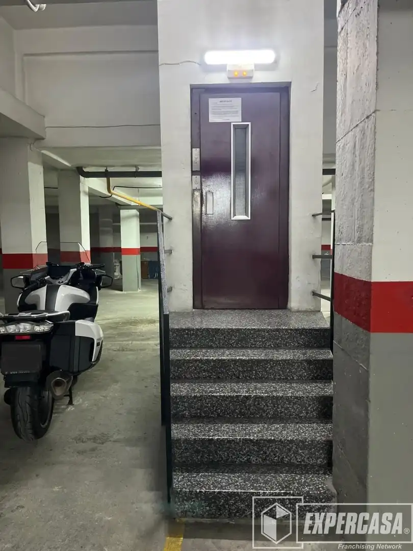 Parking de Piso en venta en Valencia con Aire acondicionado y Trastero