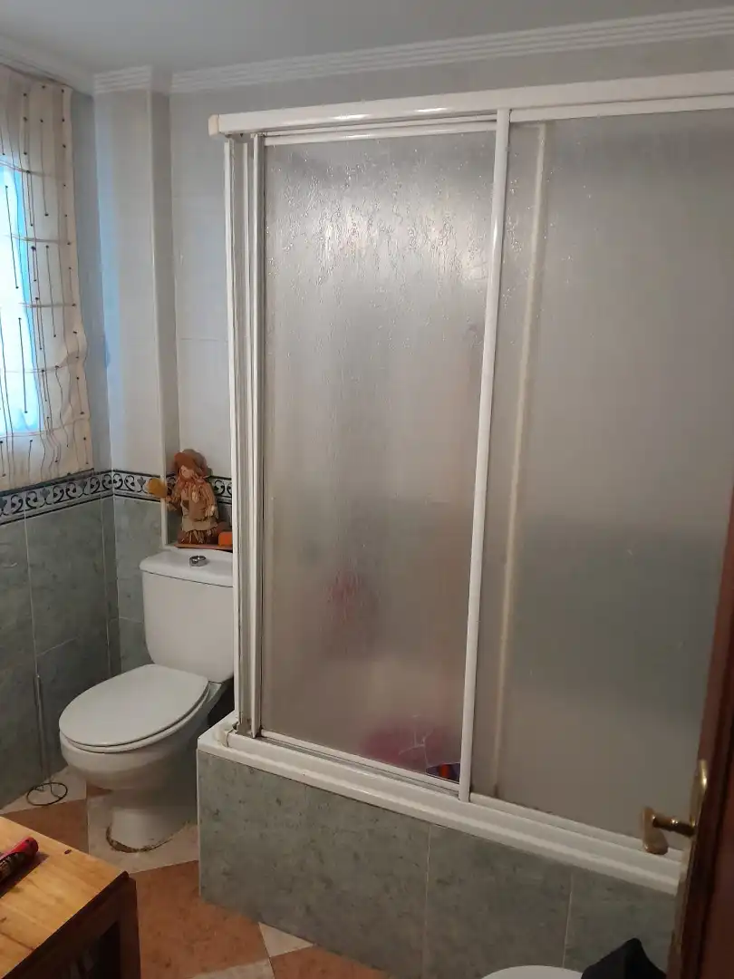 Baño de Ático en venta en San Vicente del Raspeig / Sant Vicent del Raspeig con Aire acondicionado, Calefacción y Amueblado