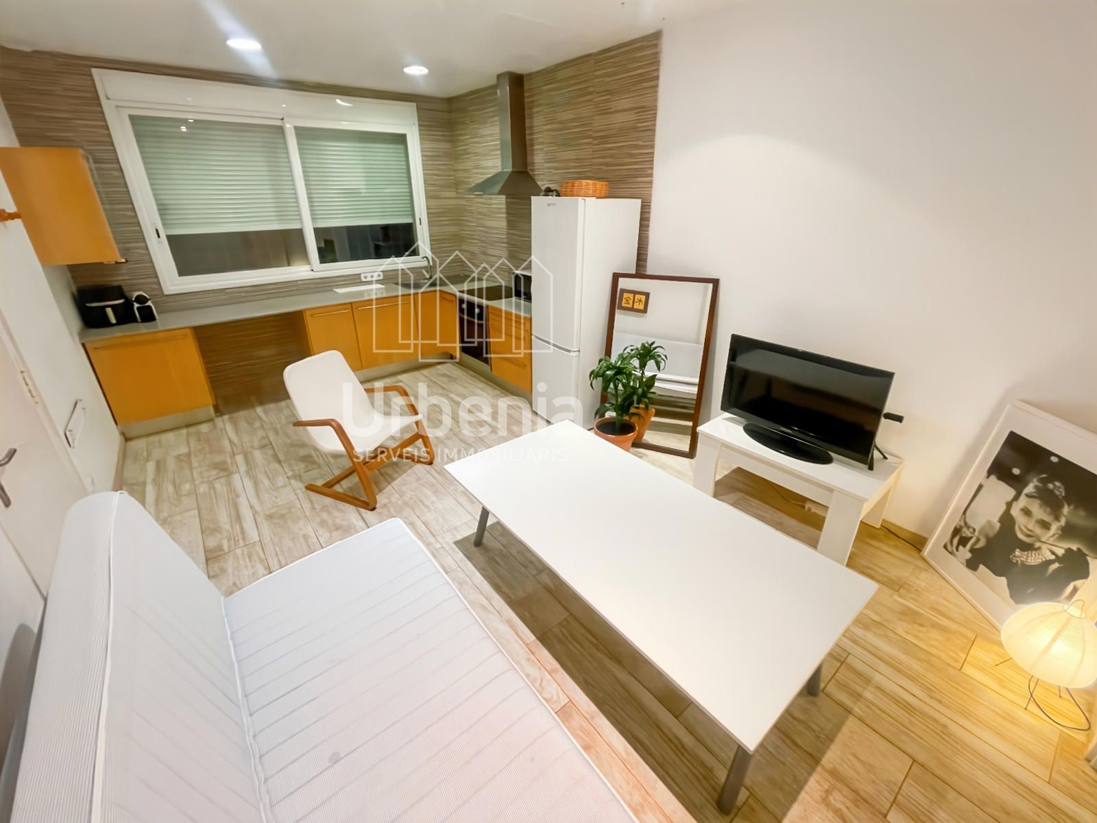 Sala d'estar de Pis en venda en Mataró amb Aire condicionat i Calefacció