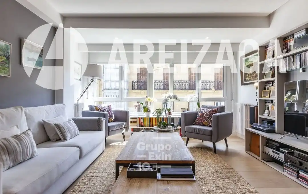 Flat for sale in Bergara Kalea, Área Romántica