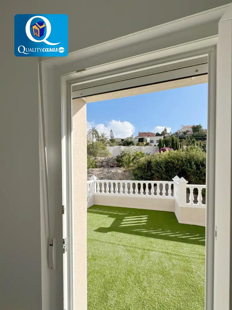 Exterior view of Detached homes for sale in El Campello  with Air Conditioner, Heating and Terrace