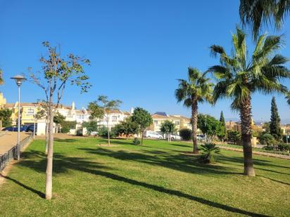 Casa adosada en venda a Calle Caruso, 12, Polígonos - Recinto Ferial Cortijo de Torres